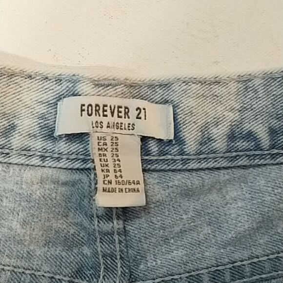 Forever 21 Acid wash distressed shorts sz 25 - Picture 4 of 5